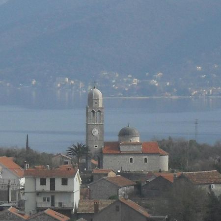 Apartments Sandra Tivat Zewnętrze zdjęcie
