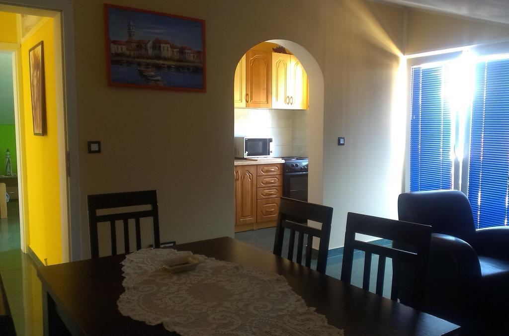 Apartments Sandra Tivat Zewnętrze zdjęcie