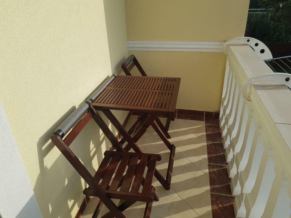 Apartments Sandra Tivat Zewnętrze zdjęcie