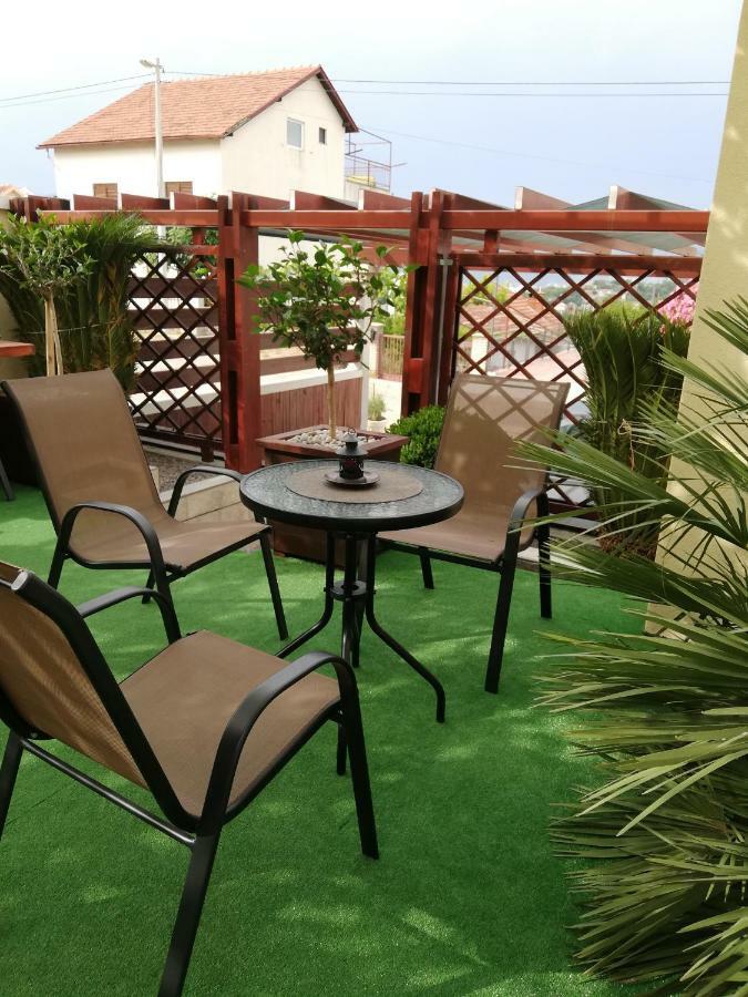 Apartments Sandra Tivat Zewnętrze zdjęcie